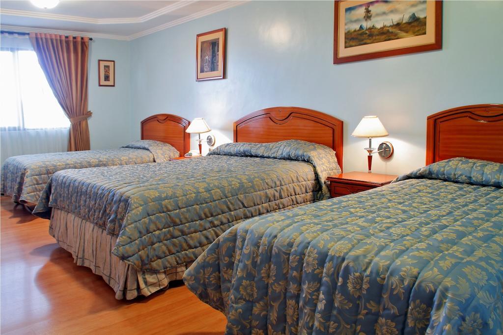 Hotel Yanuncay Cuenca Quarto foto