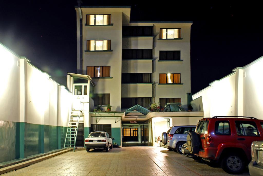 Hotel Yanuncay Cuenca Exterior foto